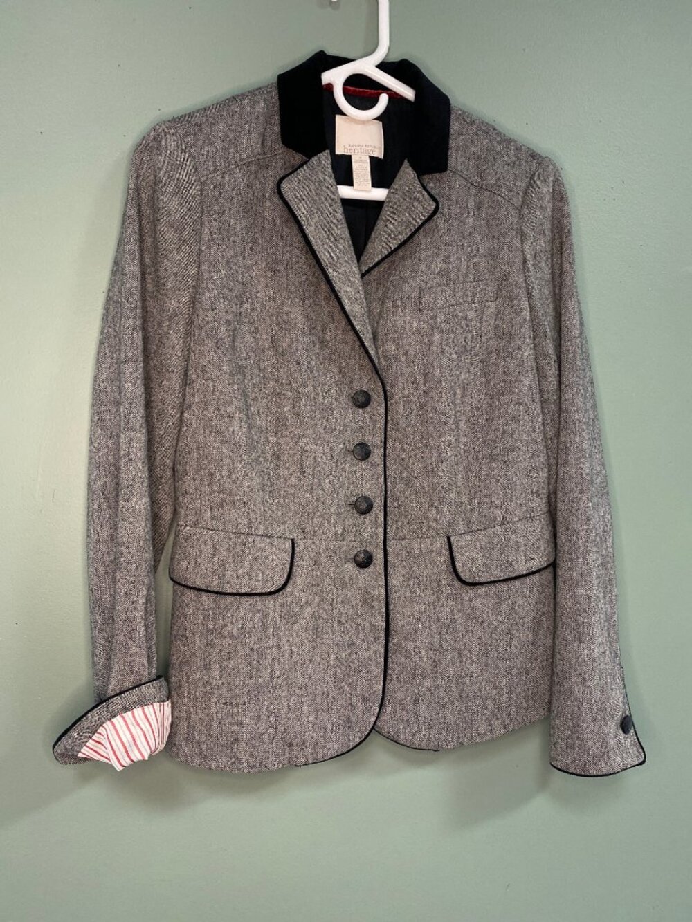 Banana Republic Women's Grey Heritage Collection Lined Tweed Blazer Size 6